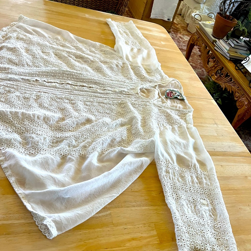Johnny Was gorgeous white eyelet blouse